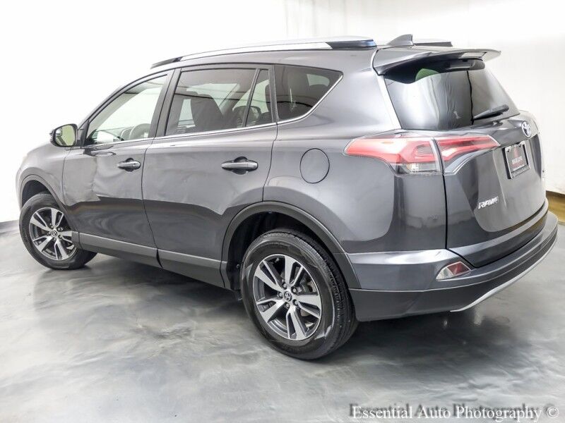 2017 Toyota RAV4 XLE Willowbrook IL