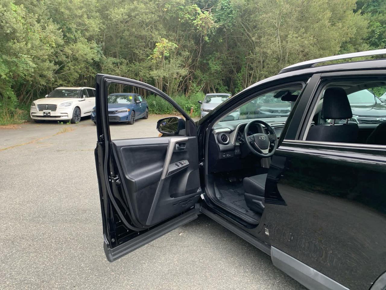 2017 Toyota RAV4 XLE Dartmouth MA