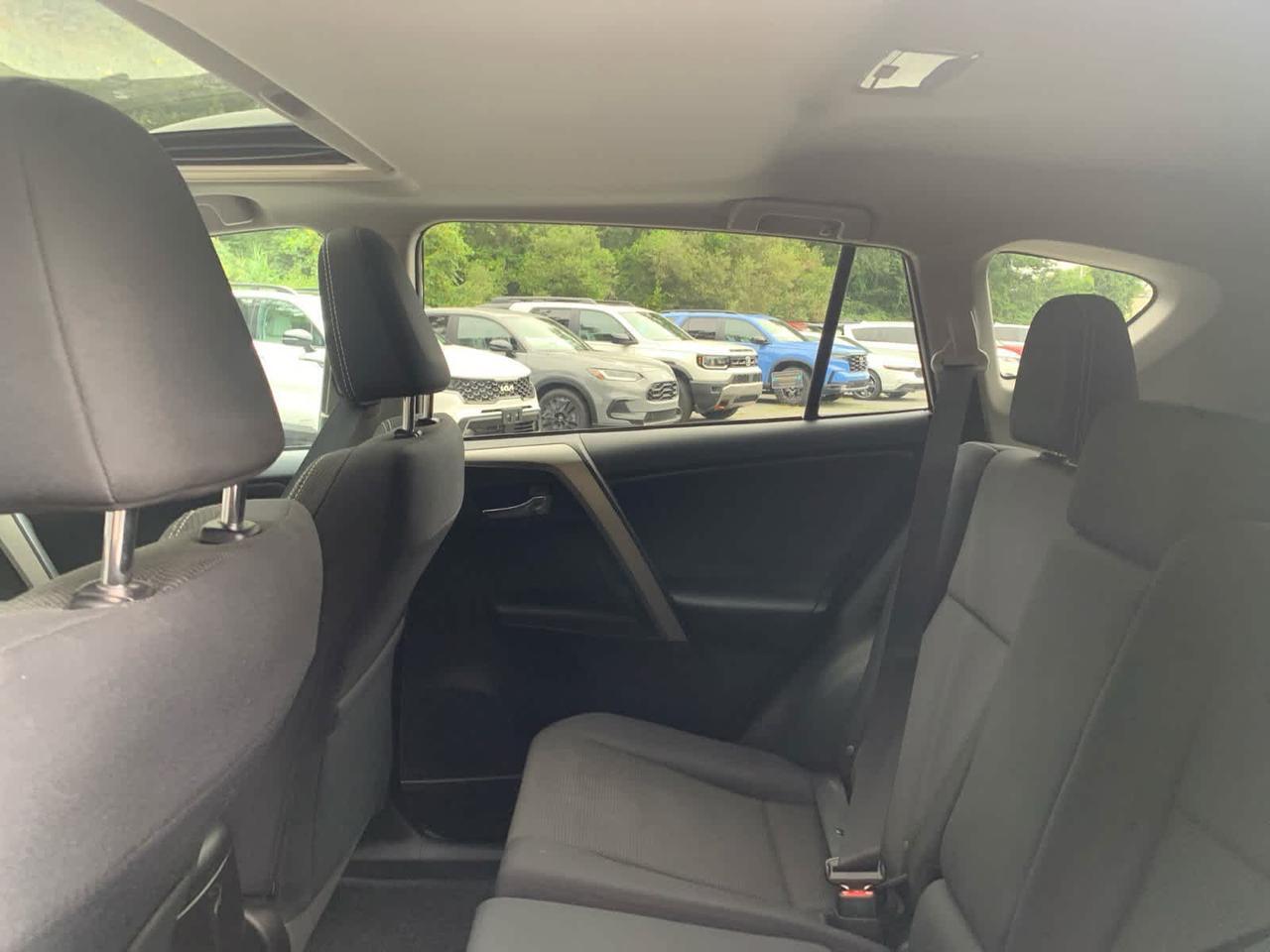 2017 Toyota RAV4 XLE Dartmouth MA