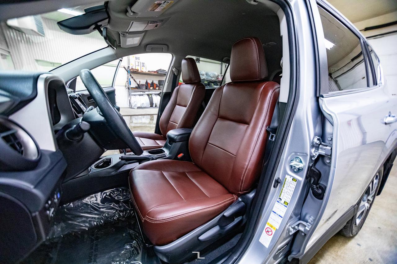 2017 Toyota Rav4 AWD LE Leather BCam Red Deer AB