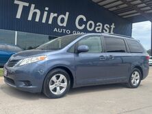 Toyota Sienna LE 7 Passenger | LE 8 Passenger 2017