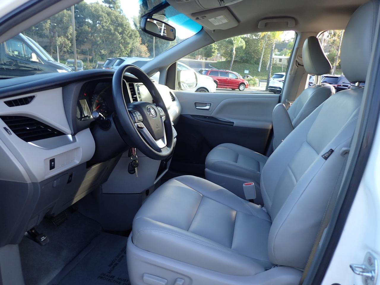 2017 Toyota Sienna LE Anaheim CA