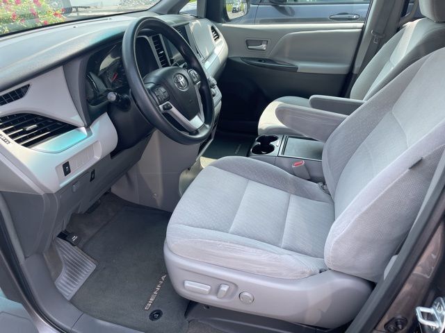 2017 Toyota Sienna LE North Attleboro MA