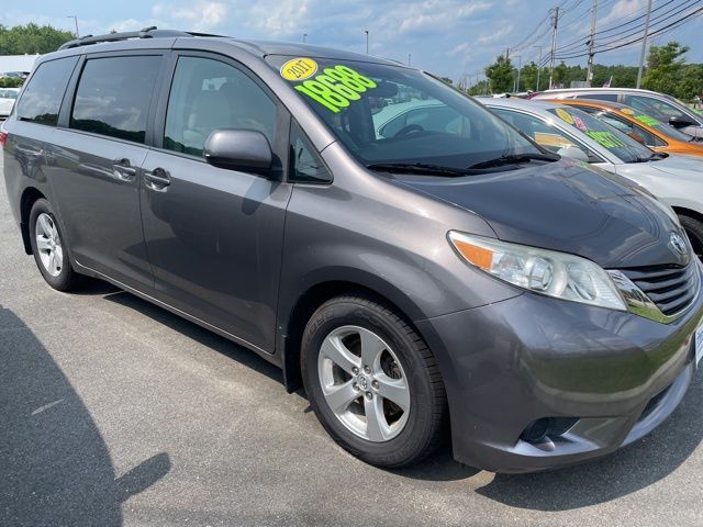 2017 Toyota Sienna LE North Attleboro MA