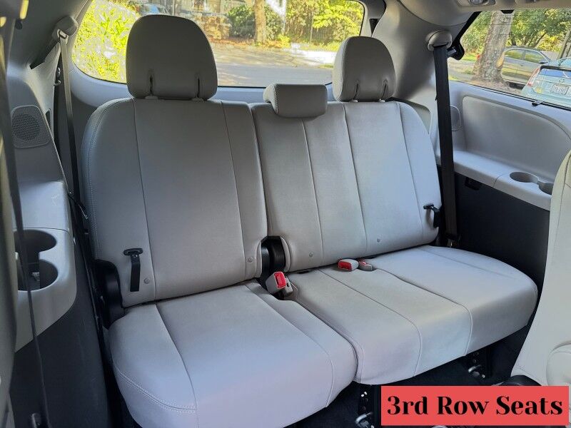 2017 Toyota Sienna Limited Premium AWD 7-Passenger w/ Entertainment Pkg Arlington VA