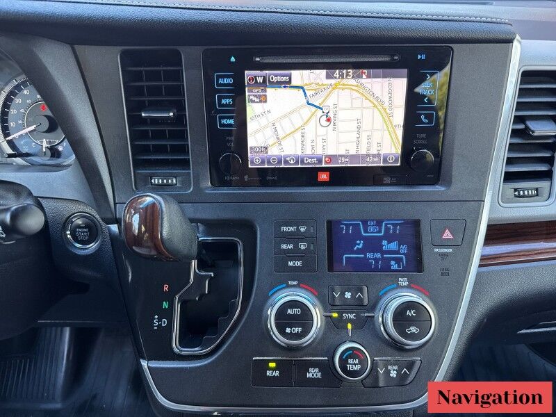 2017 Toyota Sienna Limited Premium AWD 7-Passenger w/ Entertainment Pkg Arlington VA