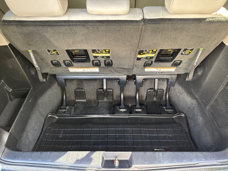 2017 Toyota Sienna Limited Premium AWD 7-Passenger w/ Entertainment Pkg Arlington VA