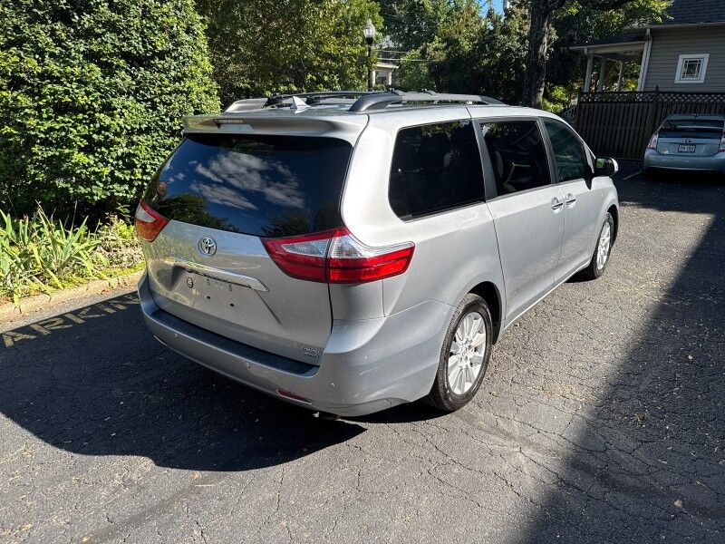 2017 Toyota Sienna Limited Premium AWD 7-Passenger w/ Entertainment Pkg Arlington VA