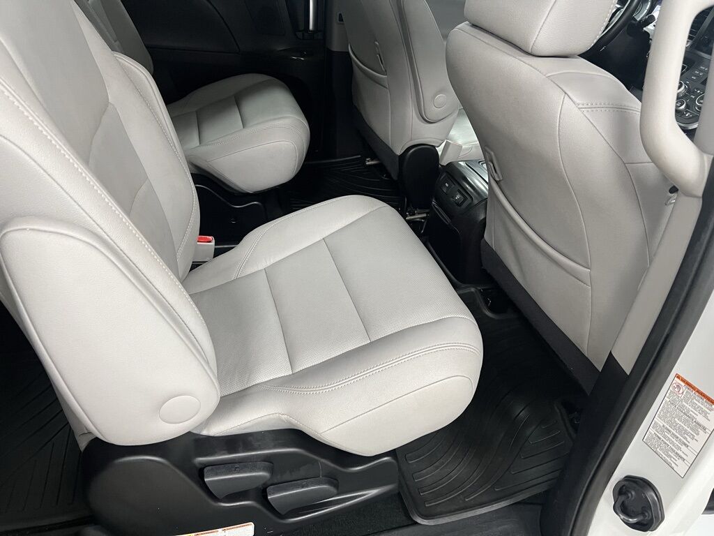 2017 Toyota Sienna Limited Premium Highlands Ranch CO