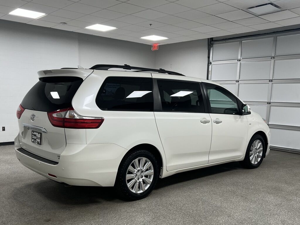 2017 Toyota Sienna Limited Premium Highlands Ranch CO