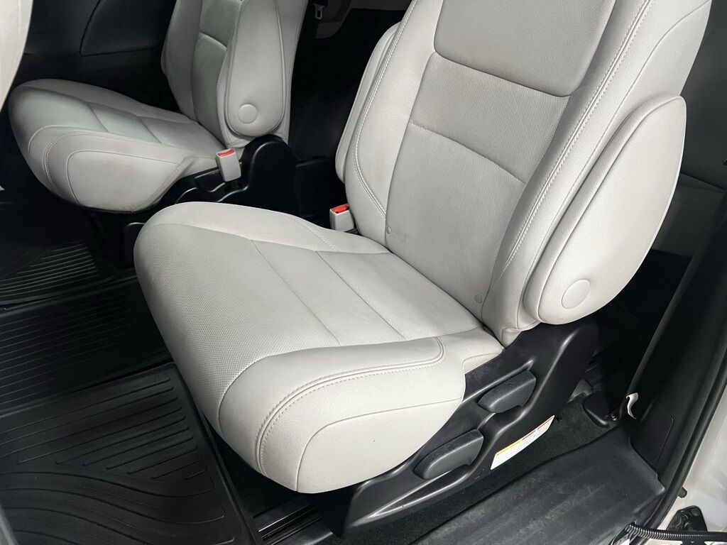 2017 Toyota Sienna Limited Premium Highlands Ranch CO