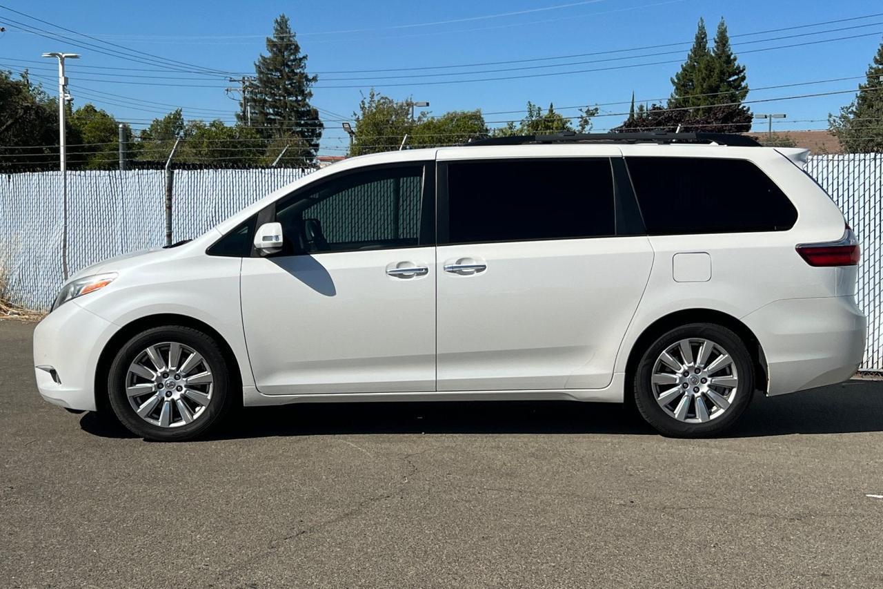 2017 Toyota Sienna Limited Premium Roseville CA