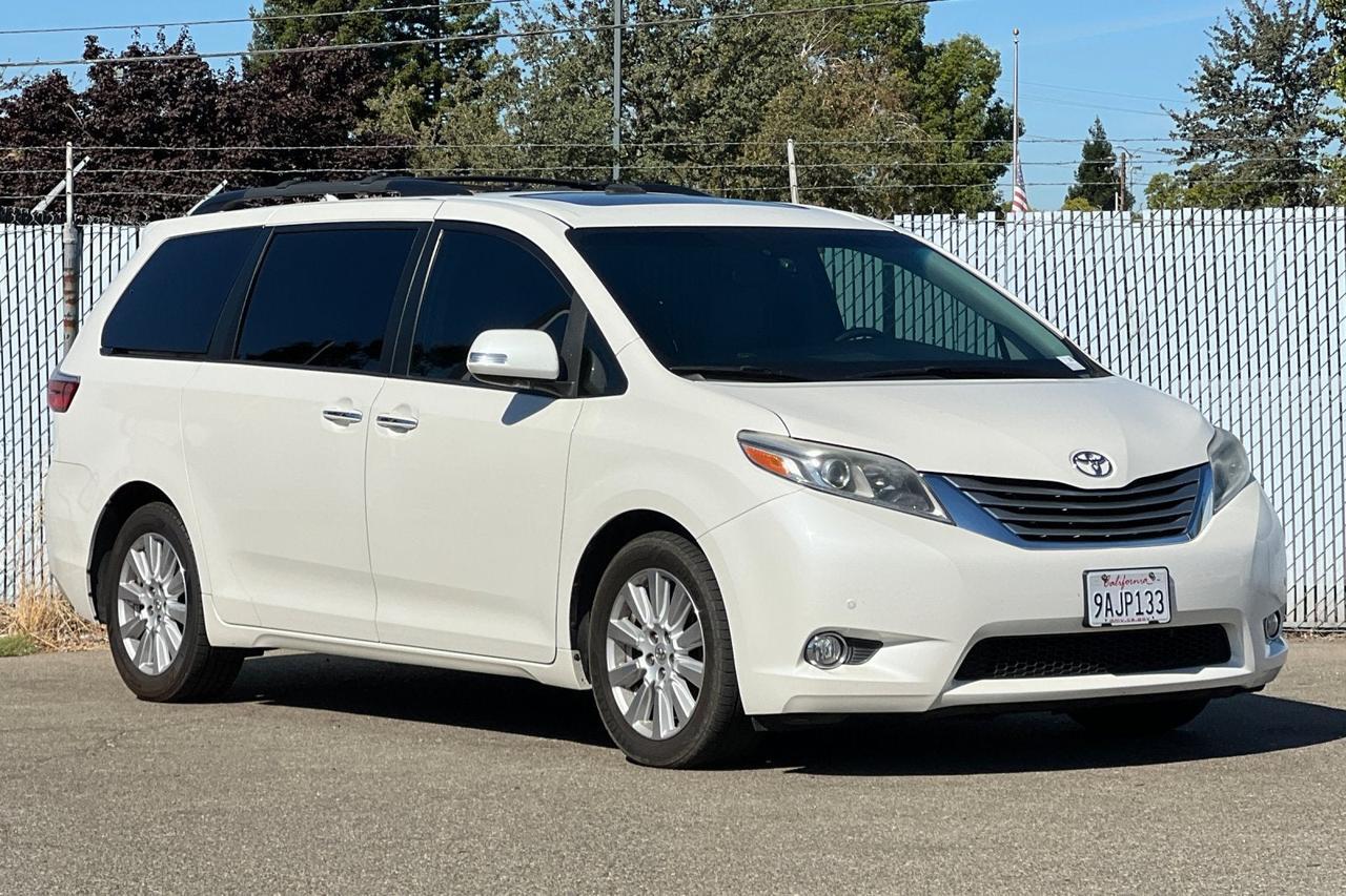 2017 Toyota Sienna Limited Premium Roseville CA