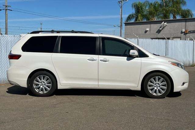 2017 Toyota Sienna Limited Premium Roseville CA