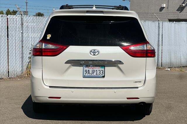 2017 Toyota Sienna Limited Premium Roseville CA