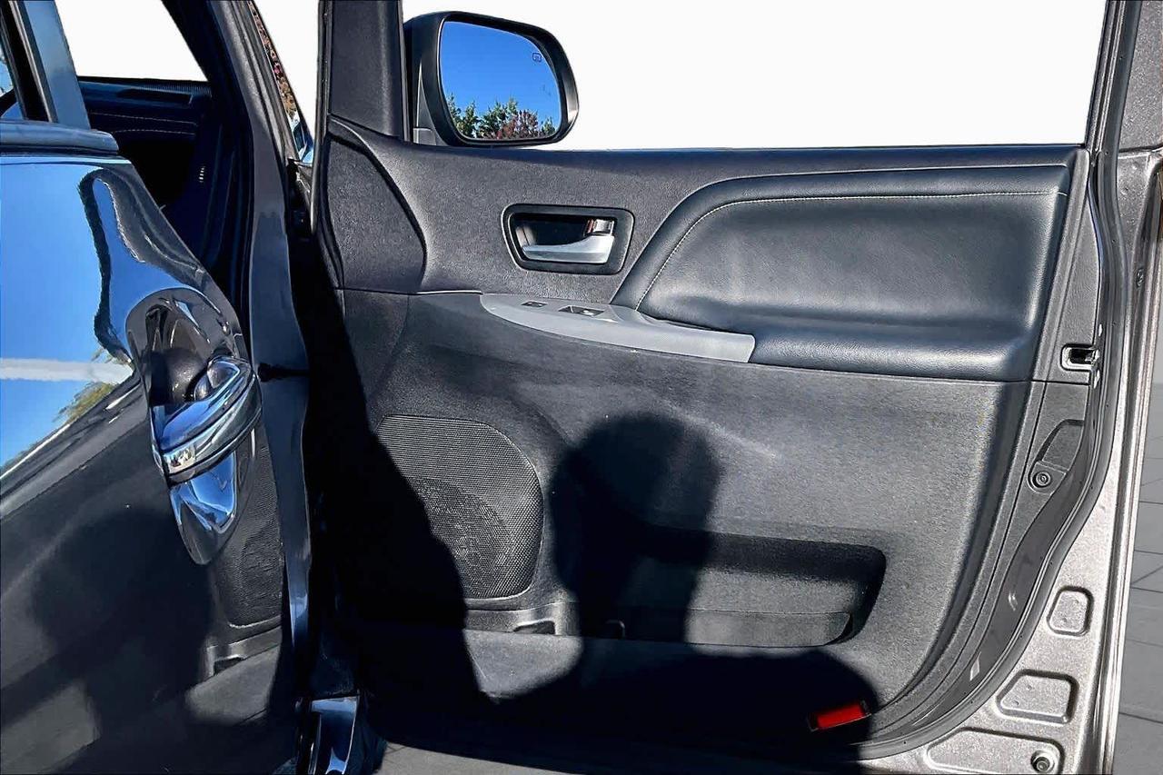 2017 Toyota Sienna SE Premium Folsom CA