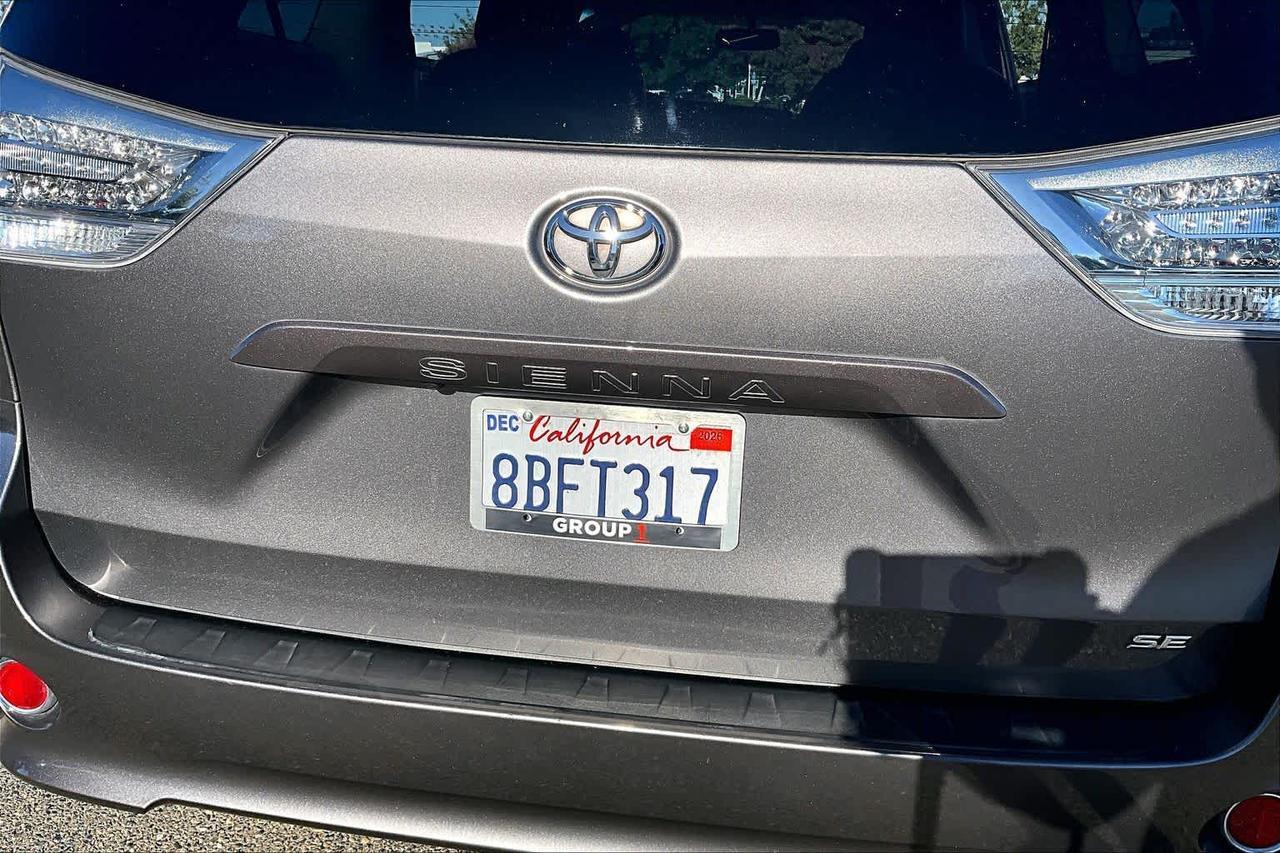 2017 Toyota Sienna SE Premium Folsom CA