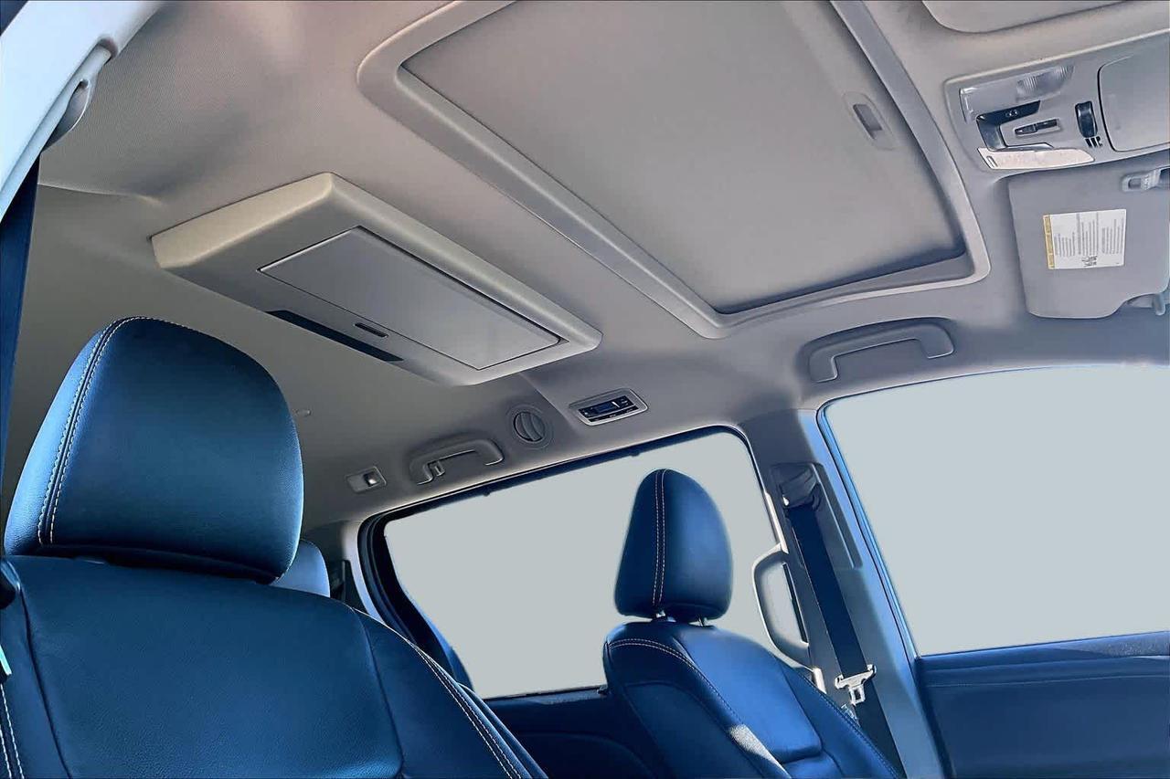2017 Toyota Sienna SE Premium Folsom CA