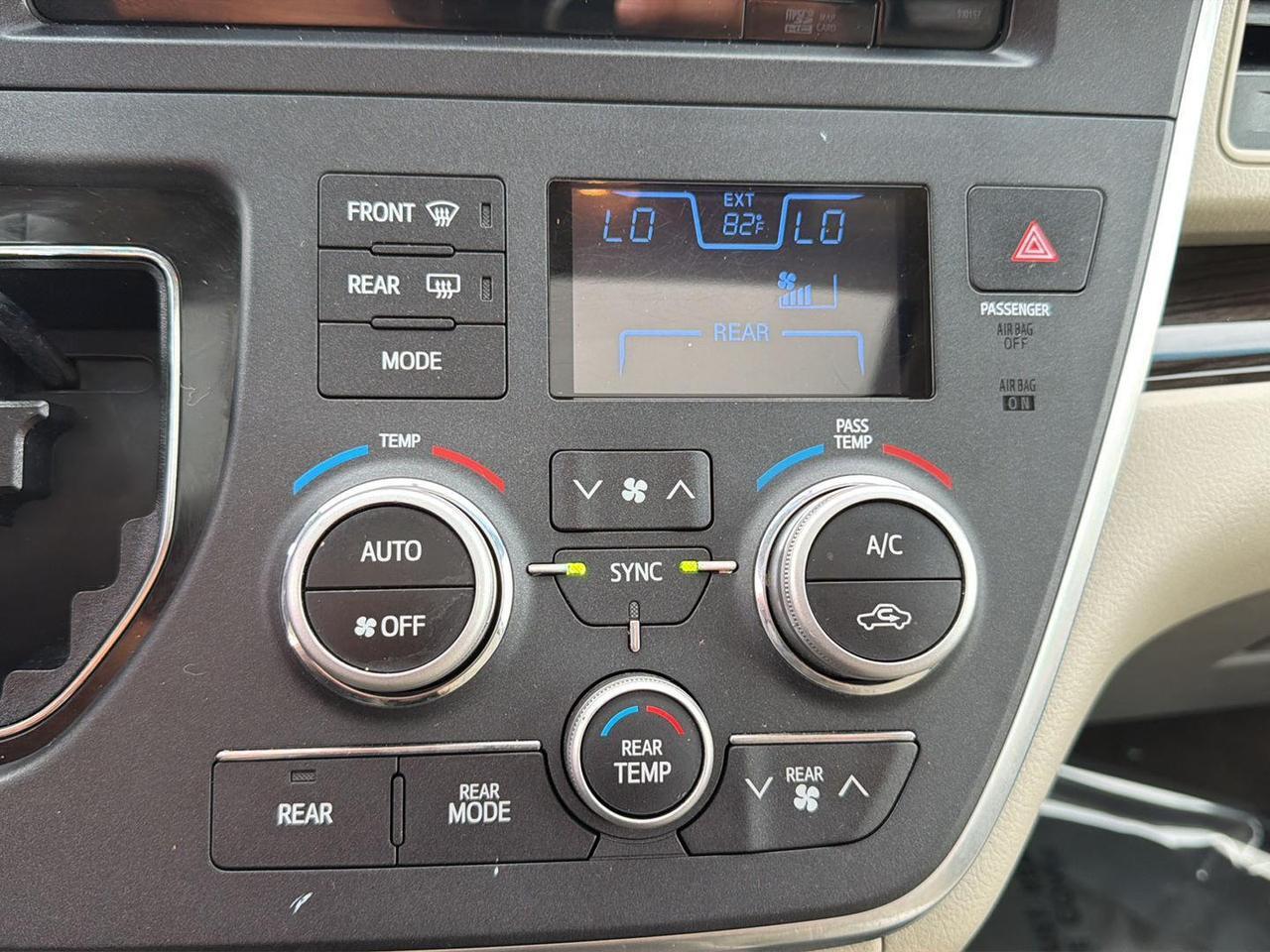 2017 Toyota Sienna XLE 8-Passenger Gaithersburg MD