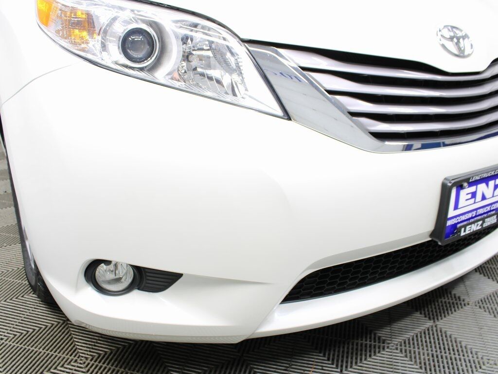 2017 Toyota Sienna XLE AWD Fond du Lac WI