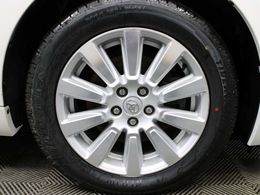 2017 Toyota Sienna XLE AWD Fond du Lac WI