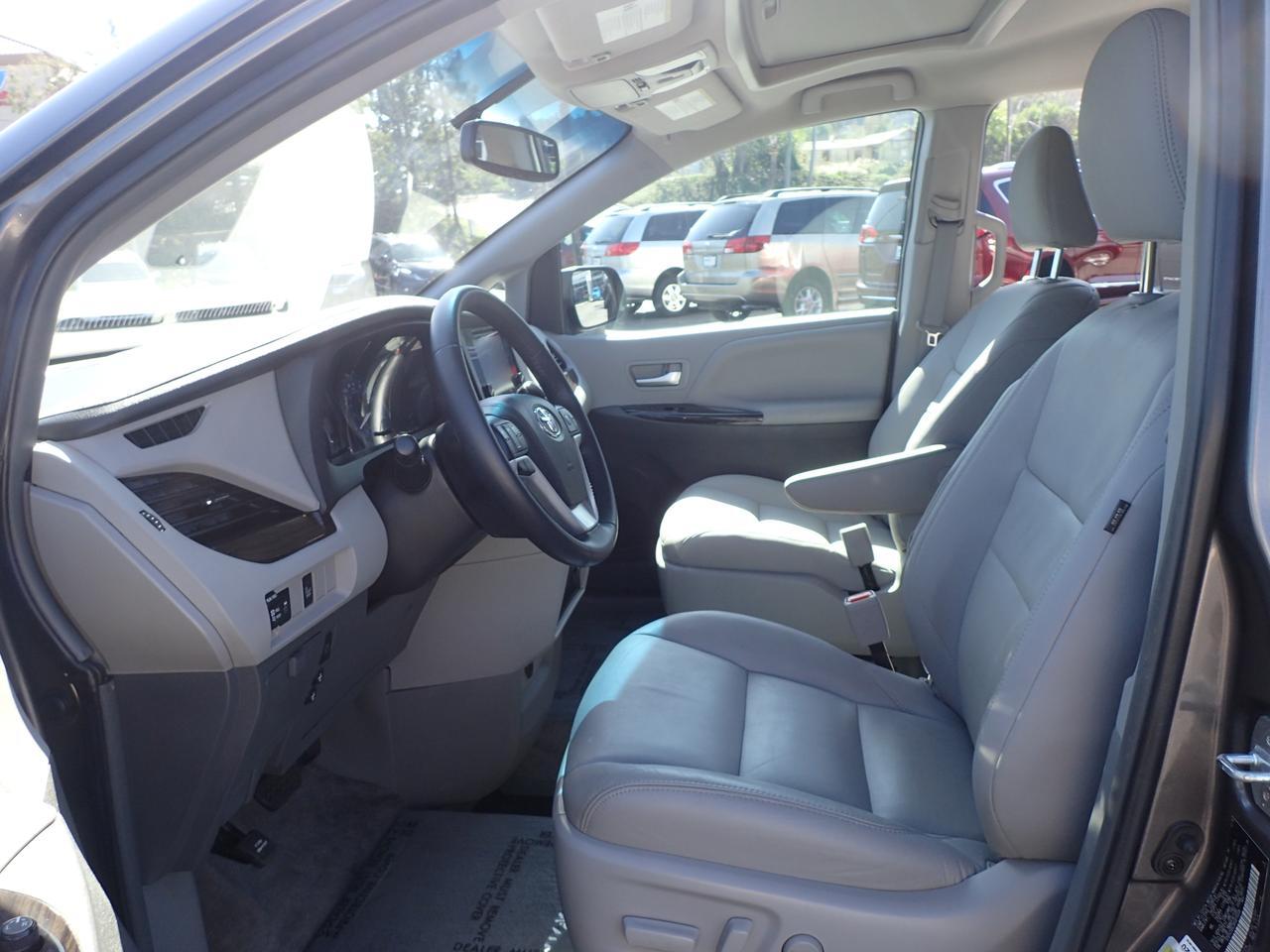 2017 Toyota Sienna XLE Anaheim CA