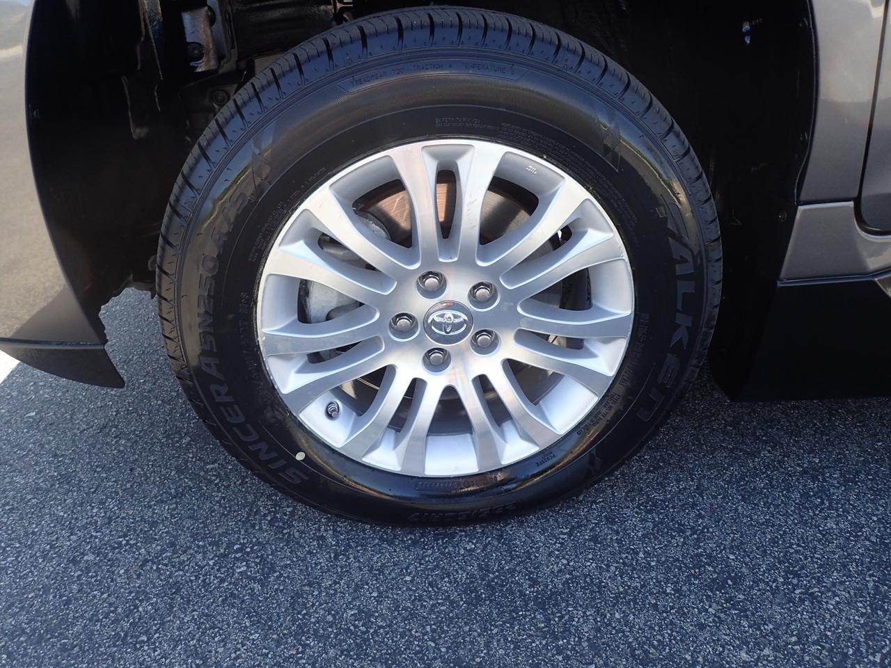 2017 Toyota Sienna XLE Anaheim CA