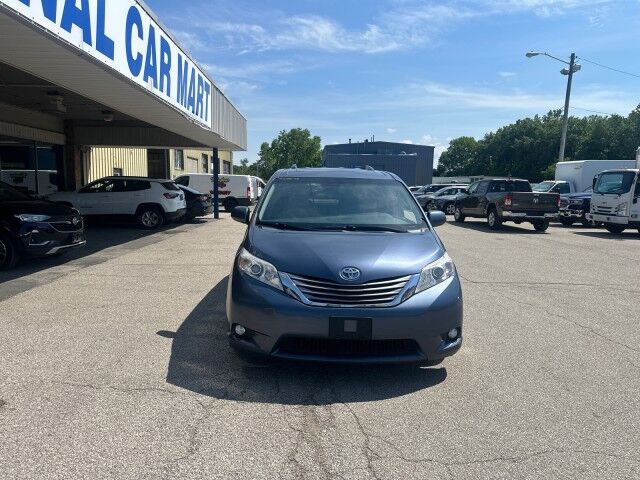 2017 Toyota Sienna XLE Auto Access Seat Cleveland OH