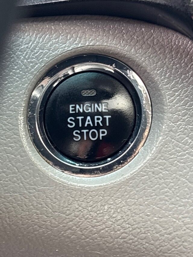 2017 Toyota Sienna XLE Cleveland OH