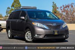 Toyota Sienna XLE Minivan 4D 2017