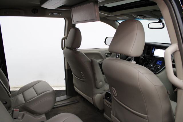 2017 Toyota Sienna XLE Premium 8 Passenger Chantilly VA