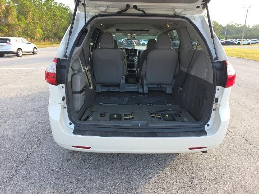 2017 Toyota Sienna XLE Premium 8 Passenger Charlotte NC