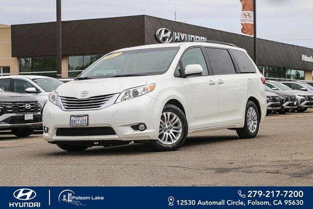 2017 Toyota Sienna XLE Premium