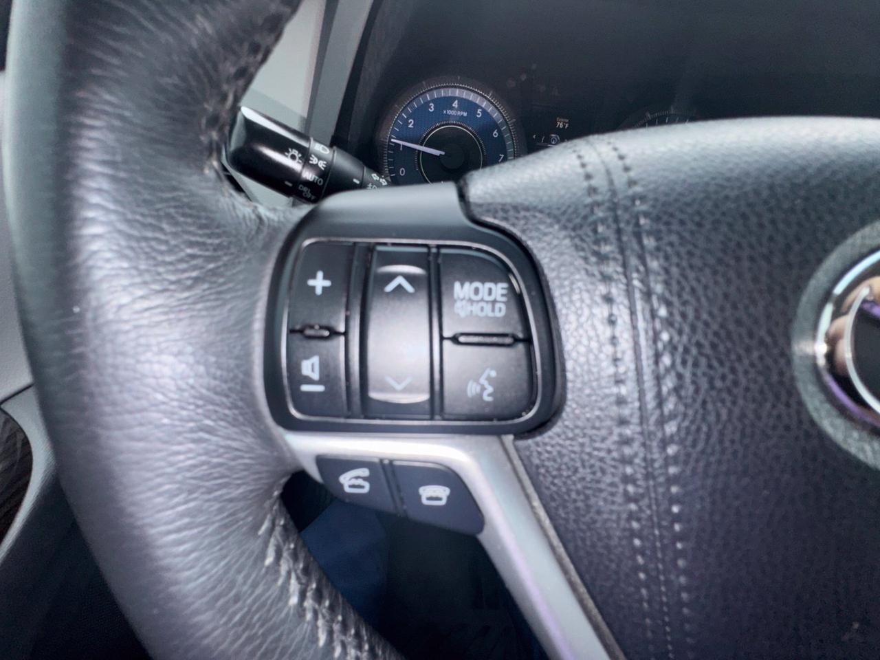 2017 Toyota Sienna XLE Premium West Burlington IA