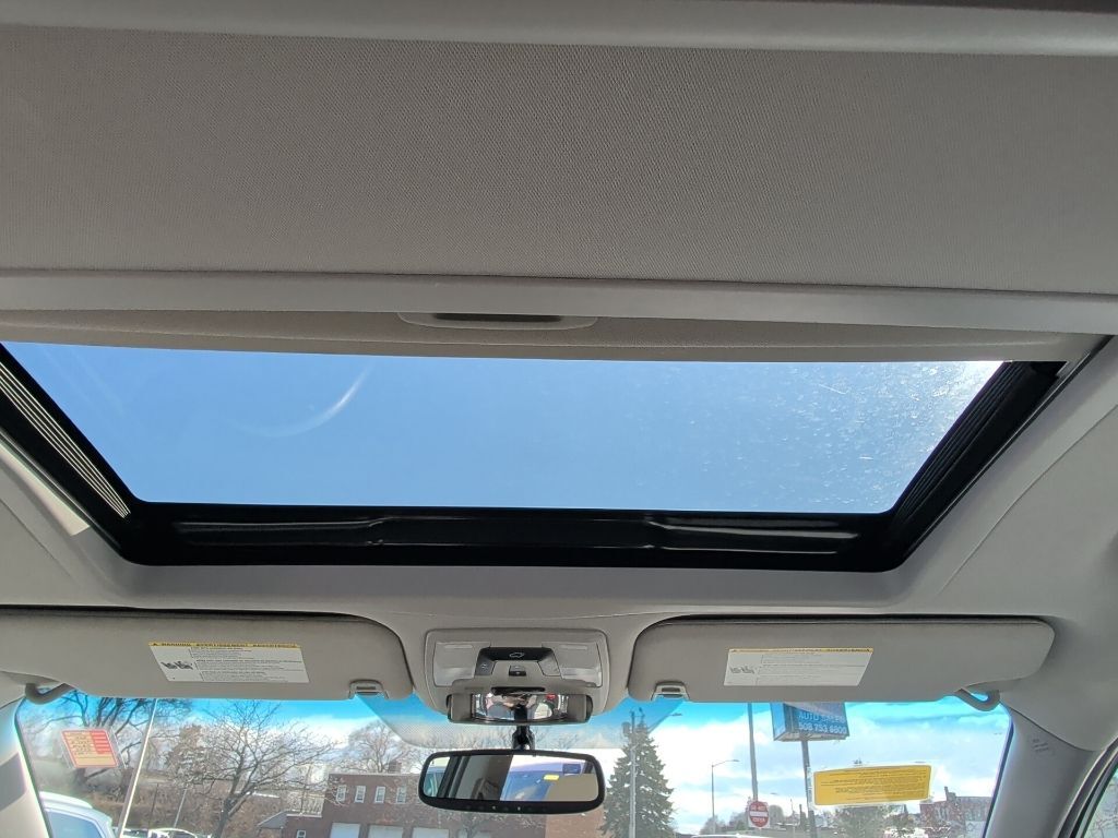 2017 Toyota Sienna XLE Premium Worcester MA