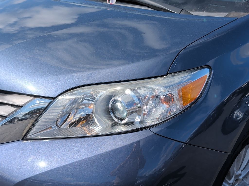 2017 Toyota Sienna XLE Premium