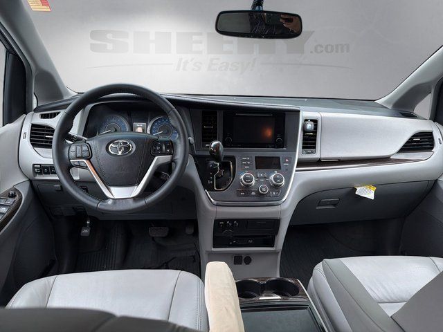 2017 Toyota Sienna XLE Premium Annapolis MD