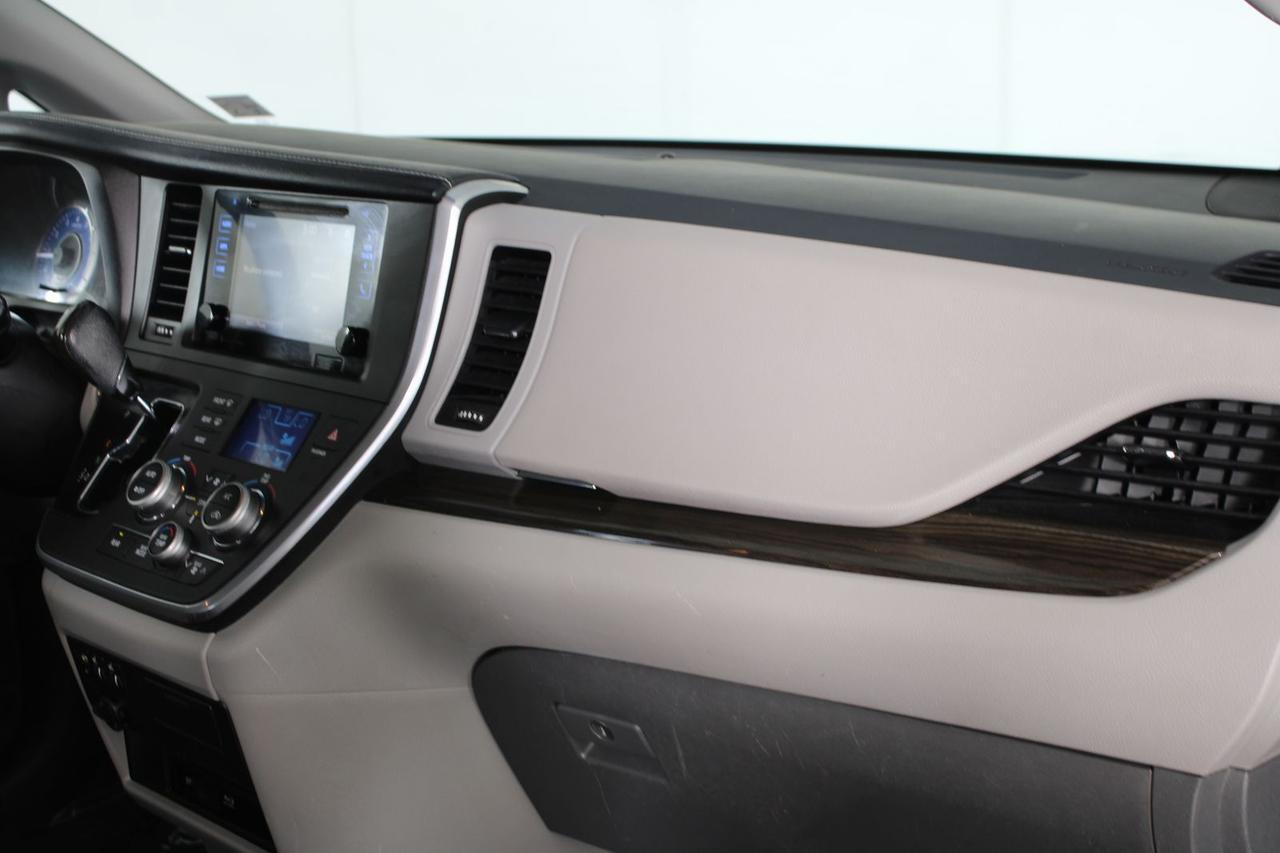 2017 Toyota Sienna XLE Premium Manassas VA