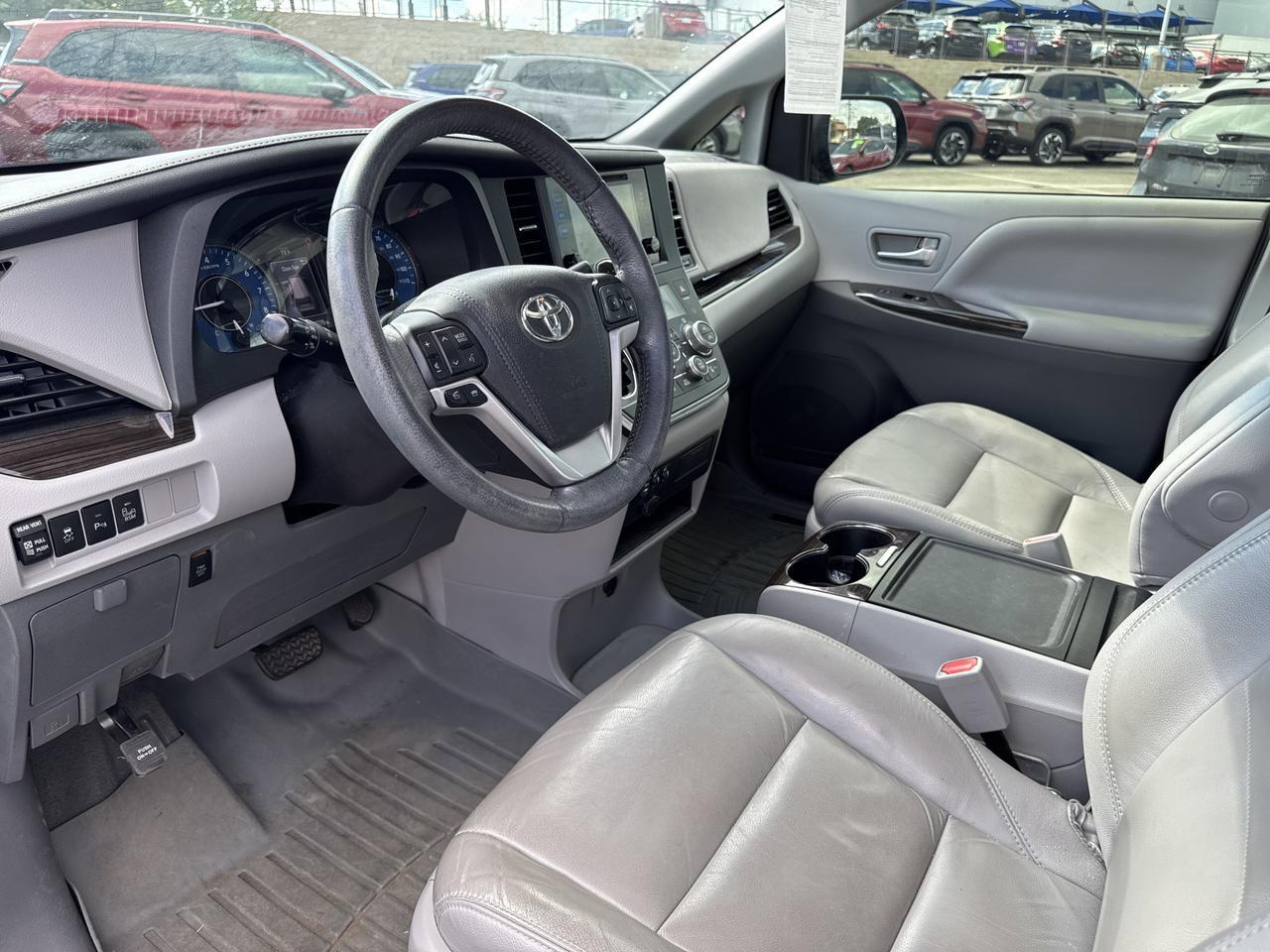 2017 Toyota Sienna XLE San Antonio TX