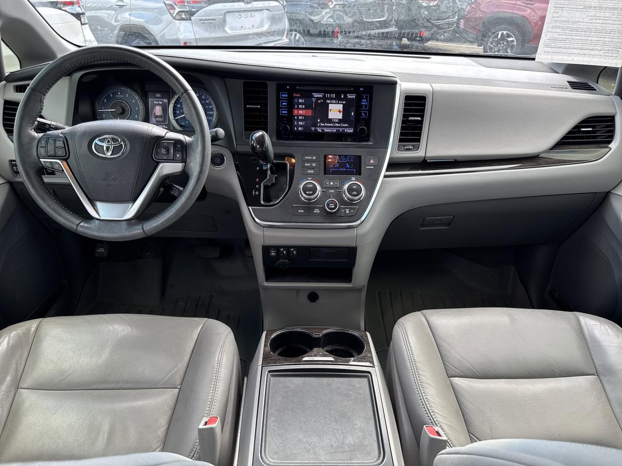 2017 Toyota Sienna XLE San Antonio TX