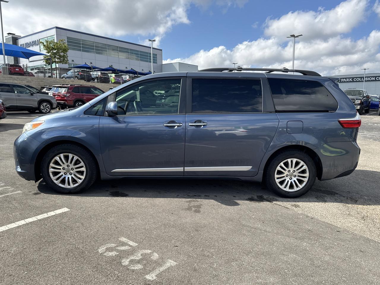 2017 Toyota Sienna XLE San Antonio TX
