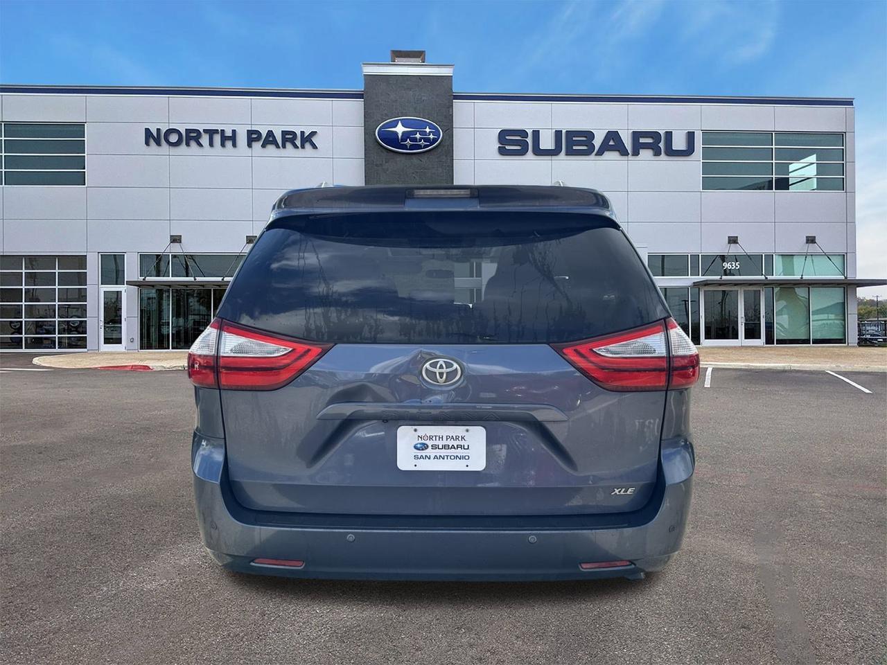 2017 Toyota Sienna XLE San Antonio TX