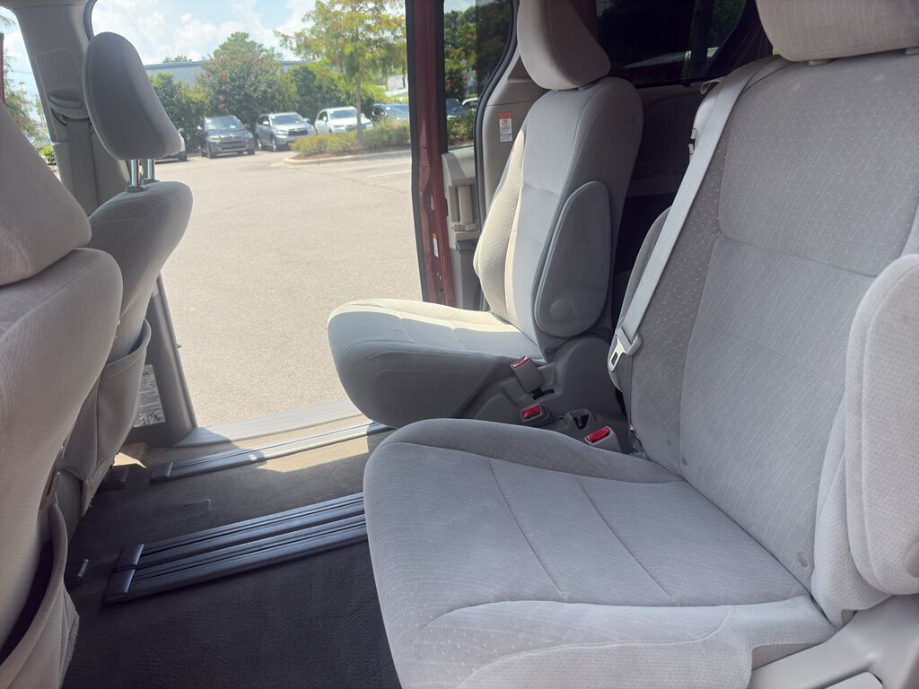 2017 Toyota Sienna XLE Wilmington NC
