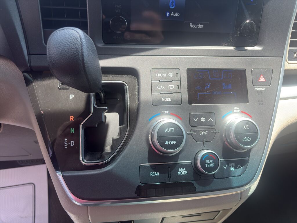2017 Toyota Sienna XLE Wilmington NC