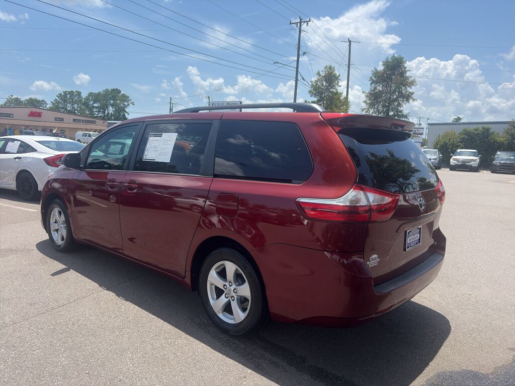 2017 Toyota Sienna XLE Wilmington NC