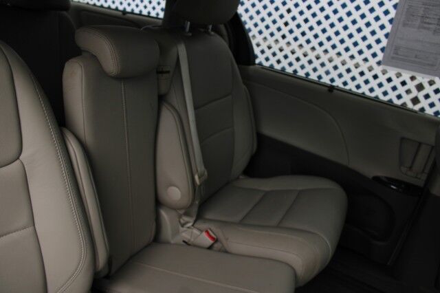 2017 Toyota Sienna XLE XLE Melbourne FL