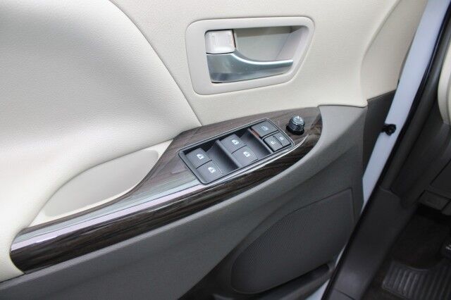 2017 Toyota Sienna XLE XLE Melbourne FL