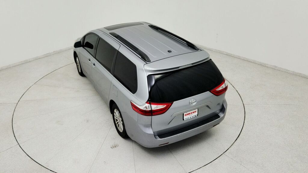 2017 Toyota Sienna XLE Laurel MD