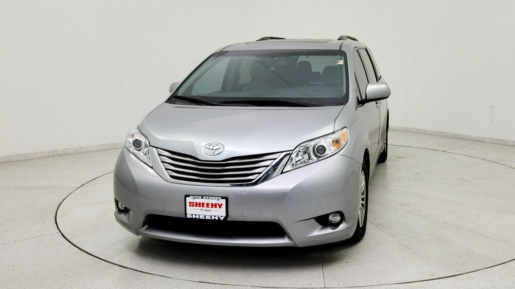 2017 Toyota Sienna XLE Laurel MD