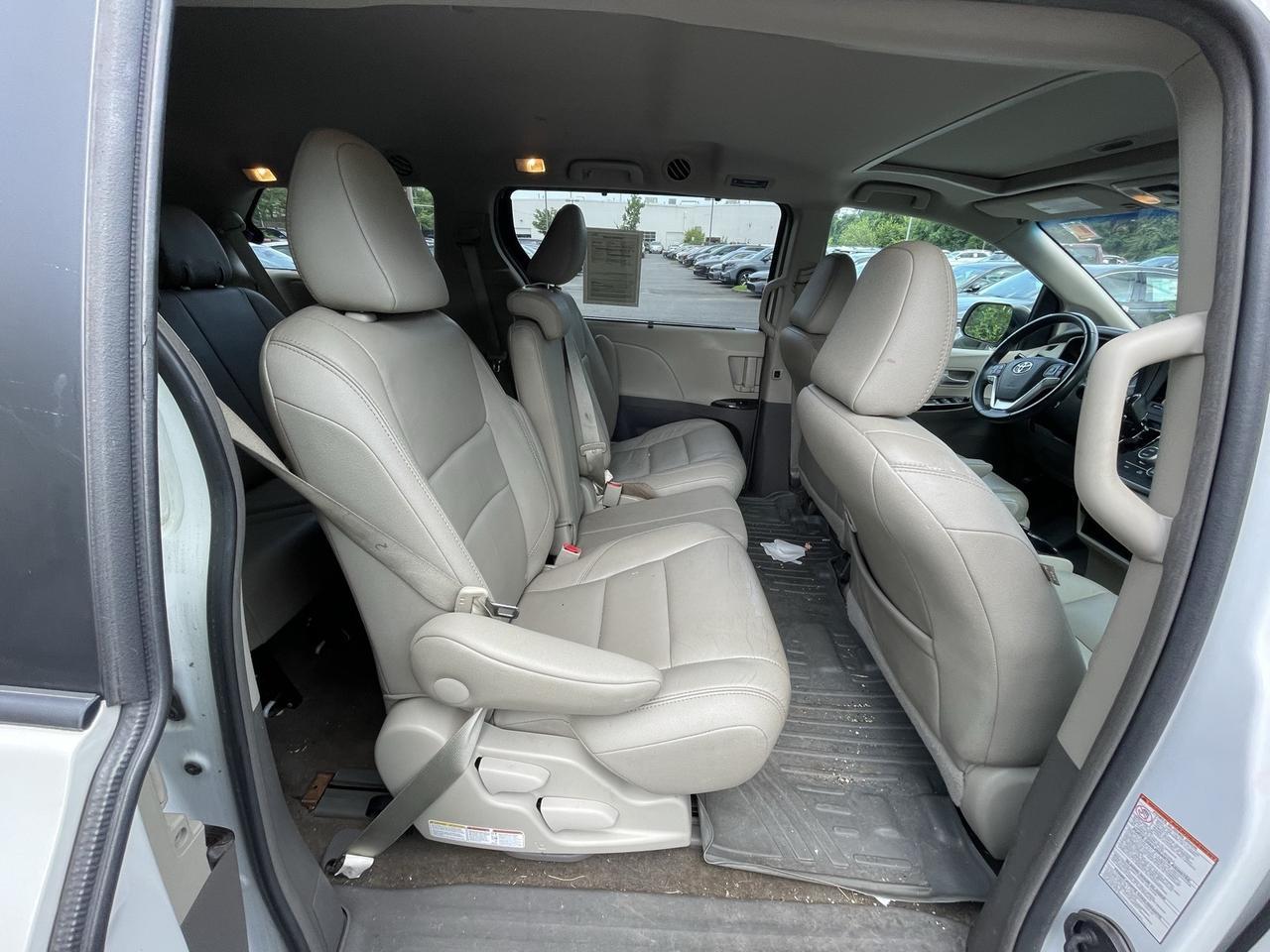 2017 Toyota Sienna XLE Alexandria VA